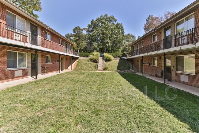 Foto del edificio - 471 S Holmes Ave