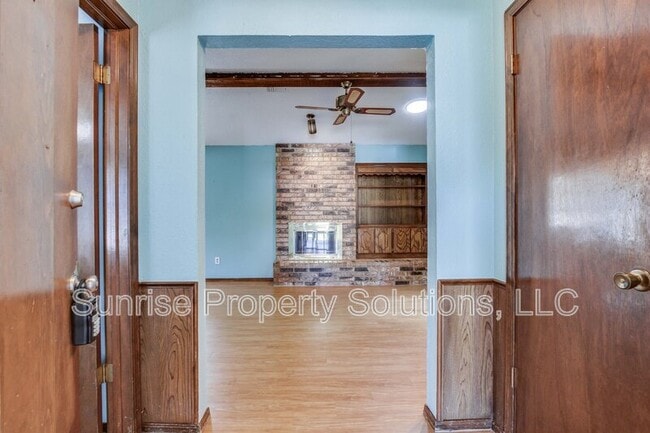 Building Photo - 1832 Michell Dr