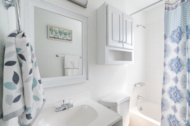 Baño - El Camino Homes