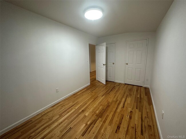 Foto del edificio - 92-29 53rd Ave