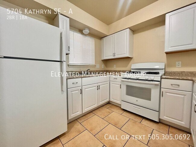 Foto del edificio - 5704 Kathryn Ave SE