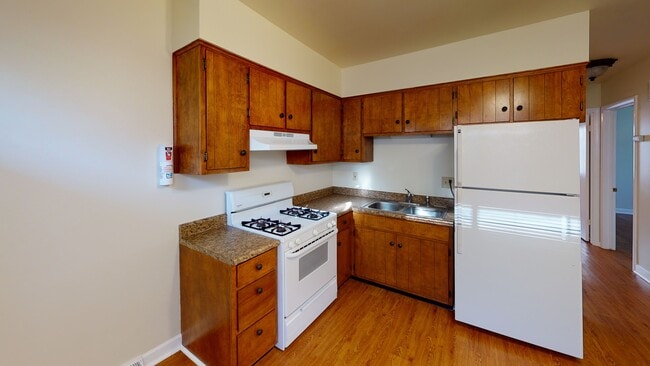 Apartamentos TJC en la calle Monroe 261 A - Wilson Pl. / Monroe St.