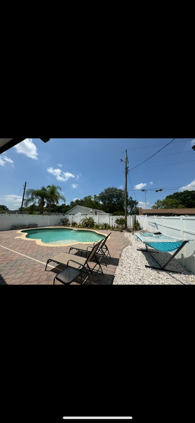 Foto del edificio - 1200 Oxford Rd