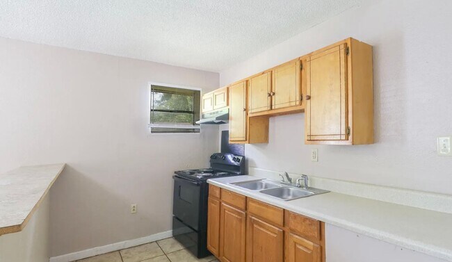 Foto del edificio - 5012 Merdian Street Unit A