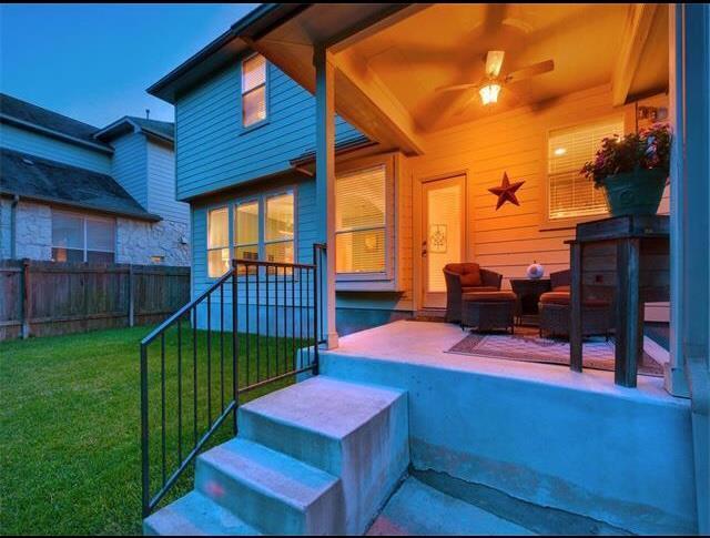 Building Photo - 10121 Channel Island Dr