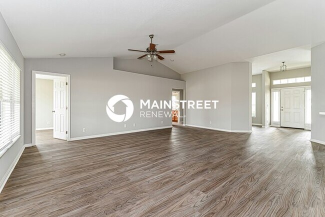 Foto del edificio - 4 Bedroom Pet-Friendly Home in Cape Coral, FL with Main Street Renewal