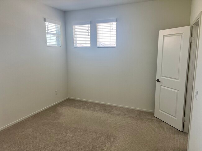 Foto del edificio - 18142 Jupiter Ln
