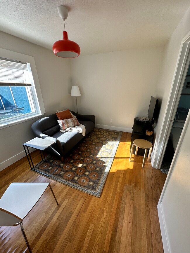Living room - 1423 11th St