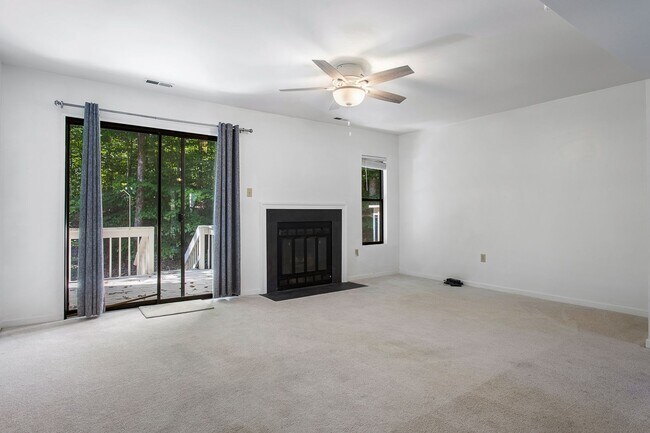 Building Photo - 9921 Groundhog Dr