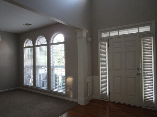 Building Photo - 138 Crystal Downs Way NE
