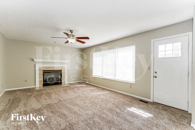 Building Photo - 866 Campanula Ct
