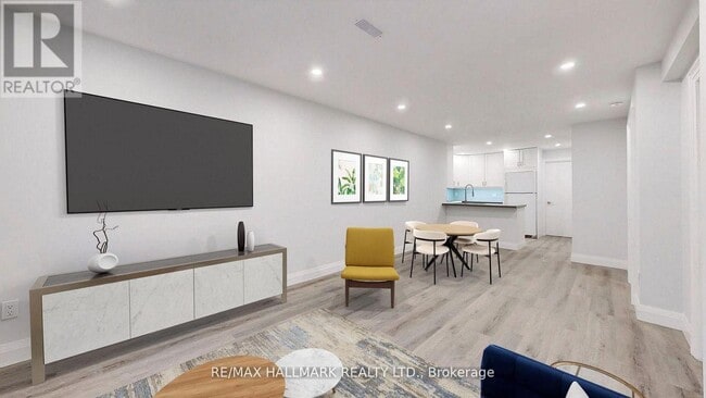 Building Photo - 36 Farley Crescent