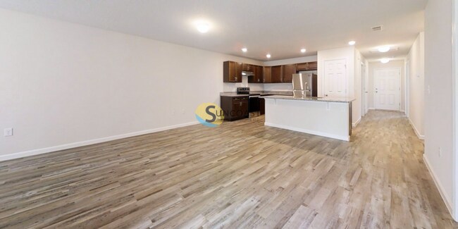 Building Photo - 1 Rosecroft Ln
