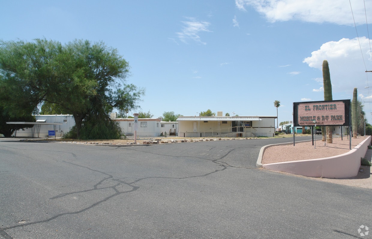 Primary Photo - El Frontier