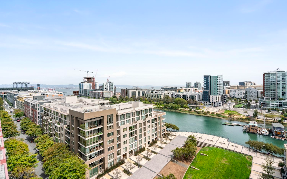 Foto principal - 300 Berry St