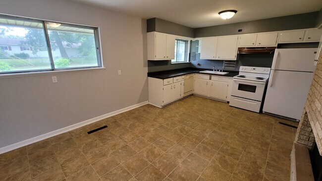 Foto del edificio - 837 W Oconnor Ave