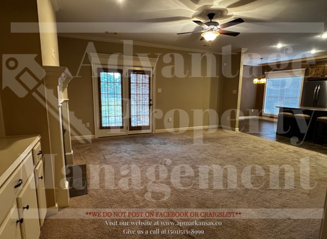 Building Photo - Warm & Welcoming Home with Open Layout and...