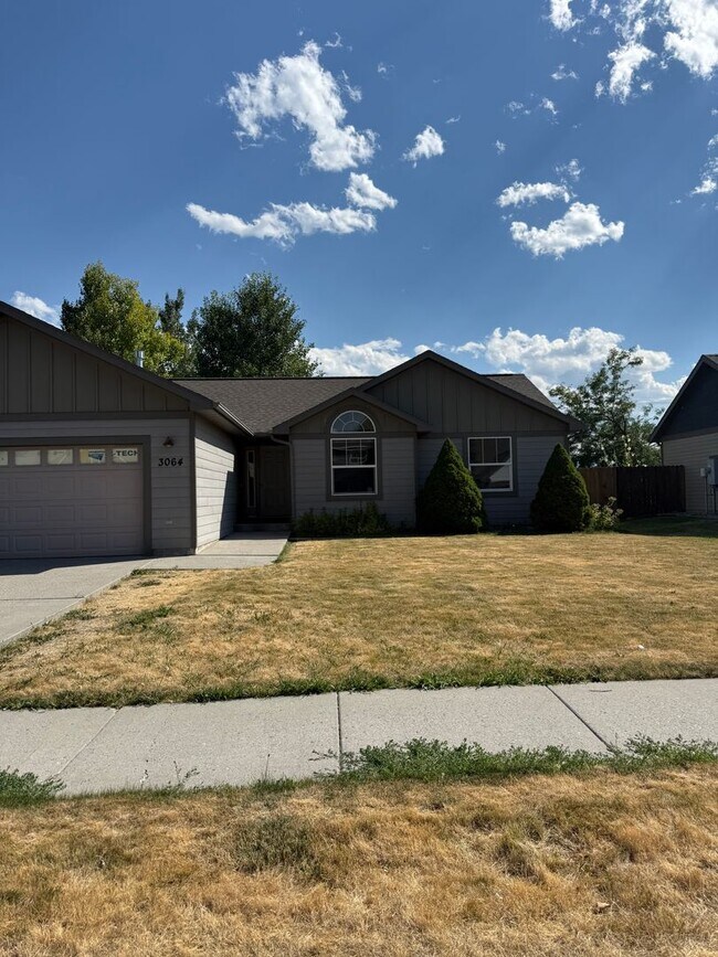 Foto del edificio - Single Family Home for Rent in Harvest Cre...