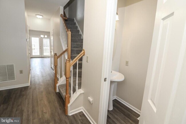 Foto del edificio - 2506 Weston Ct