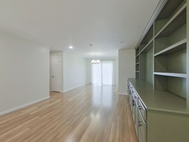 Foto del edificio - 2219 W 24th St N