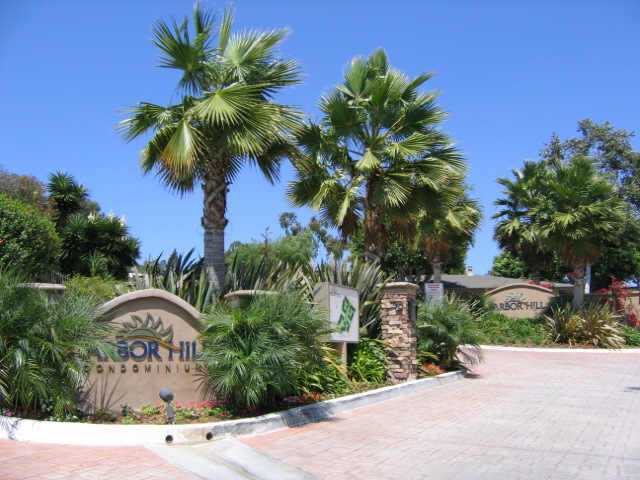Foto del edificio - Charming 2BR/1BA Condo – Resort-Style Amen...