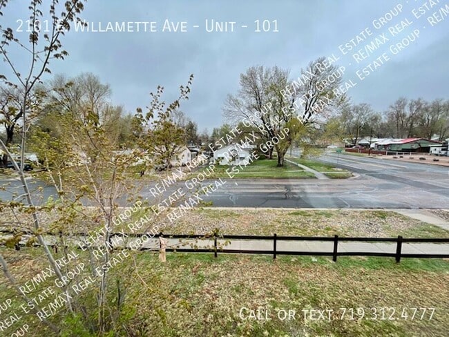 Photo - 2101 E Willamette Ave Apartment