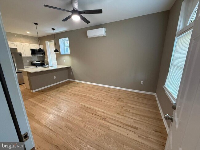 Foto del edificio - 5618 Cedar Ave