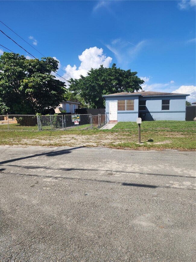 Building Photo - 2275 NW 73rd St