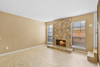 Building Photo - 9550 Deering Dr