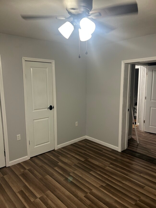 Building Photo - 1339 Jackson Ln