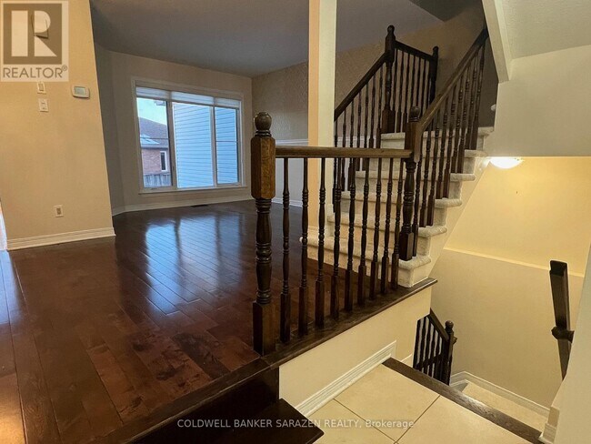 Photo du bâtiment - 95 Kimberwick Crescent