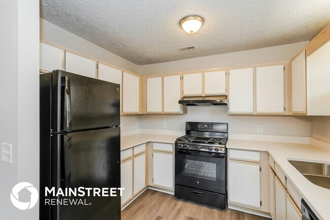 Foto del edificio - 205 Crosshaven Ct