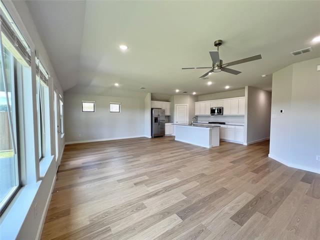 Foto del edificio - 1005 Airbender Dr