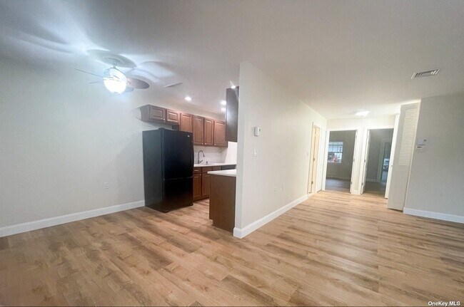 Foto del edificio - 275 Berwick Ct