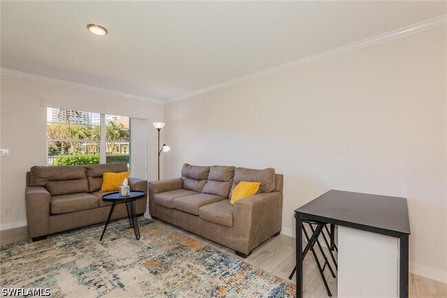 Foto del edificio - 235 Seaview Ct
