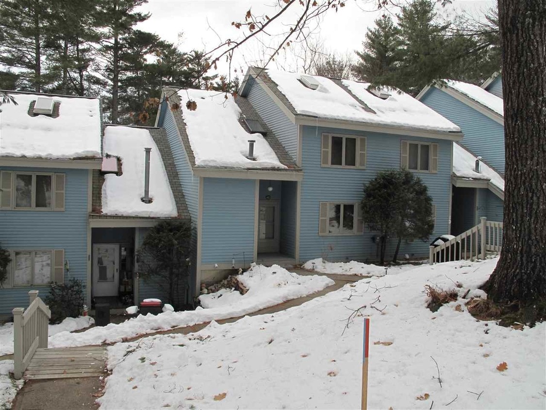 Primary Photo - 89 Village Way
