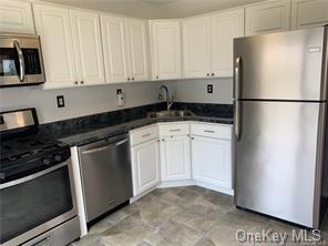 Foto del edificio - 3621 Whispering Hills Dr