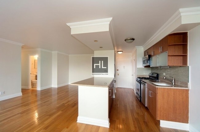 Building Photo - 120-160 W 97th St