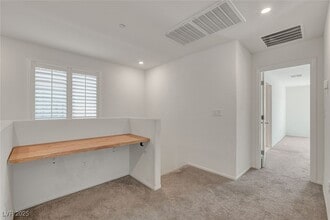 Building Photo - 1360 Cerulean Ave