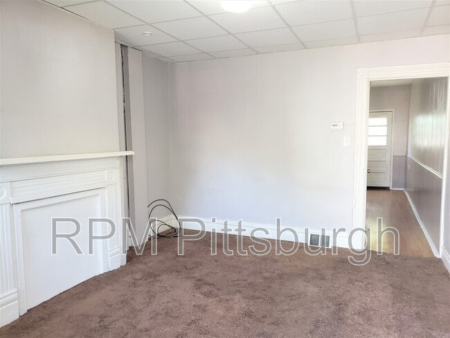 Building Photo - 4554 Rosina Way