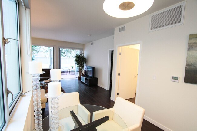 Foto del edificio - 525 | SMB