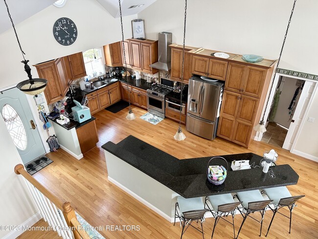 Building Photo - 168 Arthur Dr