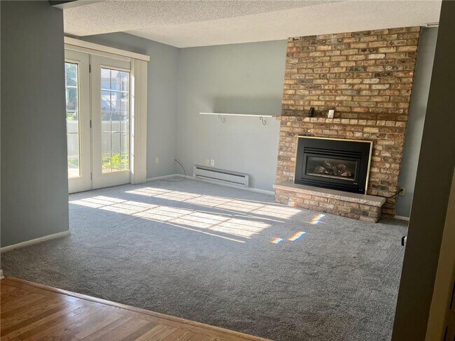 Foto del edificio - 2228 Oregon Ct