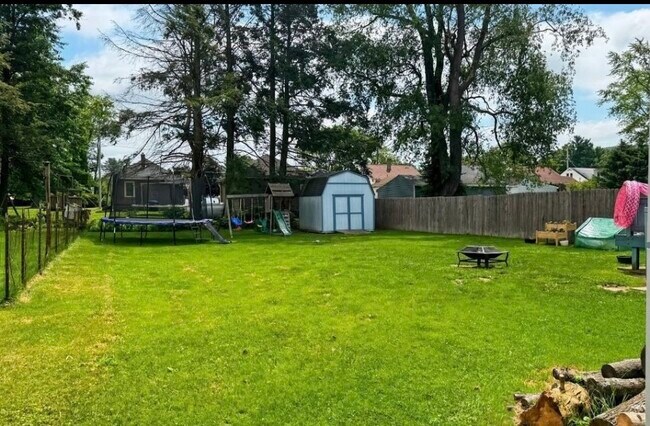 Foto del edificio - 364 Oak St