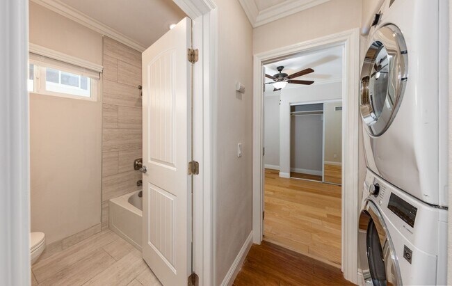 Foto del edificio - 25461 Cole St
