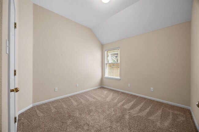 Foto del edificio - 3808 Noe Ln
