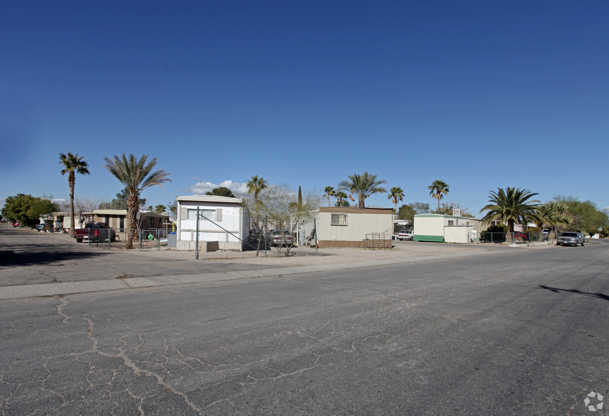 Whispering Sands - Apartments in Tucson, AZ | Apartments.com