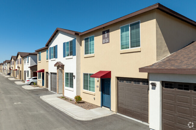 Building Photo - San Junipero Townhomes