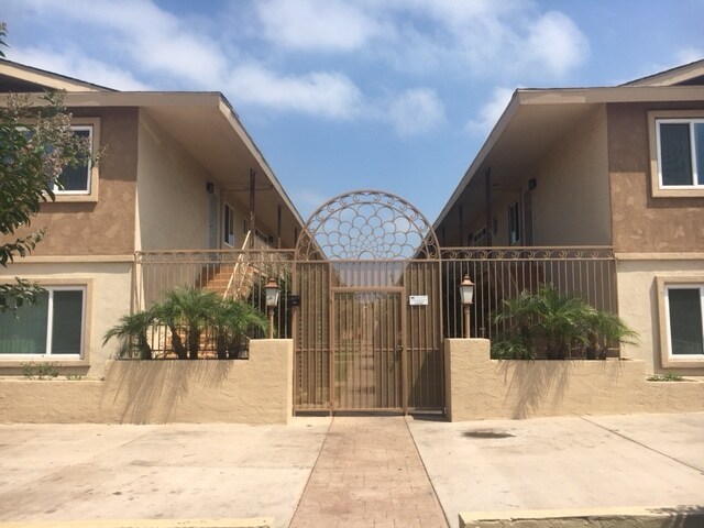 Foto del edificio - 363 H St