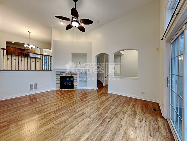 Foto del edificio - 300 N Harrison Street